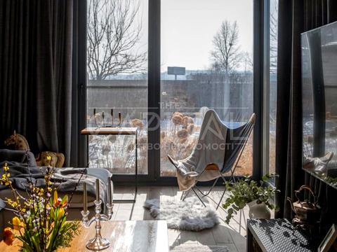 дом по адресу Цветочные Луга ул.