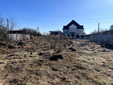 участок по адресу Молодіжна, 12-б