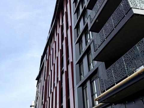 комерційна за адресою В'ячеслава Чорновола просп. (), 16г