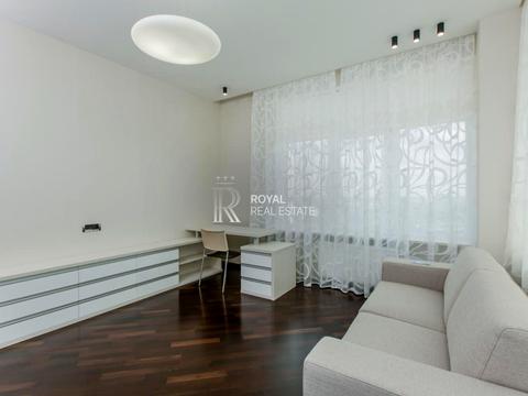 квартира за адресою Київ, Андрія Верхогляда вул. (Михайла Драгомирова), 7