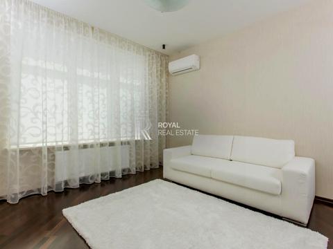 квартира за адресою Київ, Андрія Верхогляда вул. (Михайла Драгомирова), 7