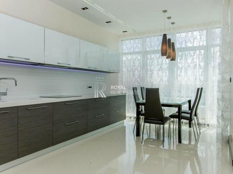 квартира за адресою Київ, Андрія Верхогляда вул. (Михайла Драгомирова), 7