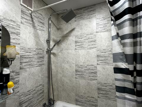 квартира за адресою Михайла Лушпи просп., 5 к22