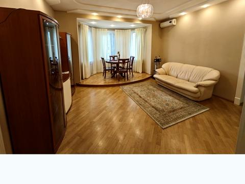 квартира за адресою Одеса, Лесі Українки просп. (Гагаріна), 6а