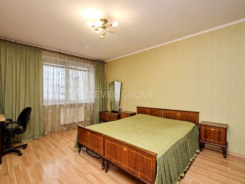 квартира за адресою Святошинська пл., 1