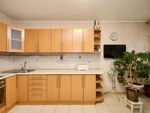 квартира за адресою Святошинська пл., 1