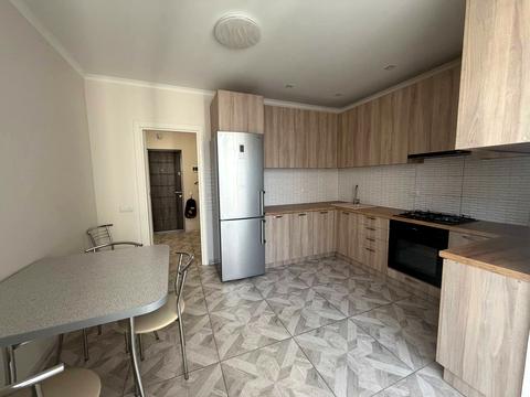 квартира за адресою Височана вул., 18