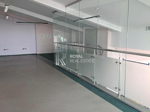 комерційна за адресою Лейпцизька вул., 3