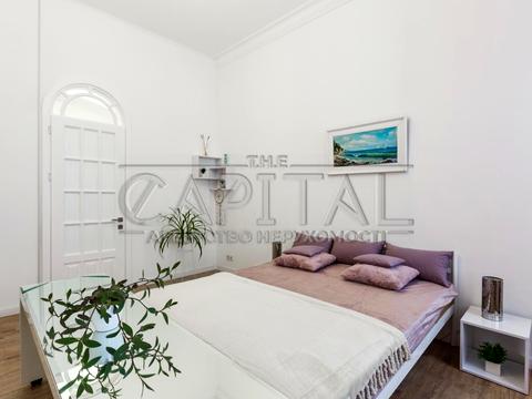 квартира за адресою Київ, Костянтинівська вул., 1