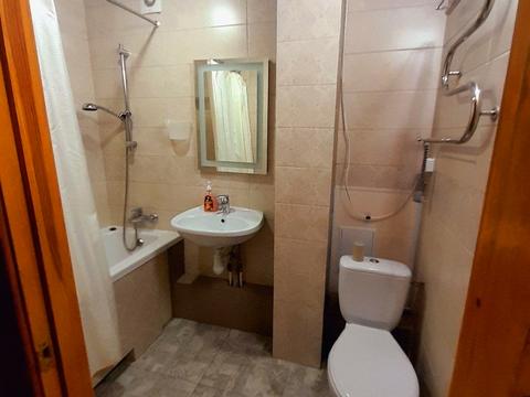 квартира за адресою Академіка Янгеля вул., 10