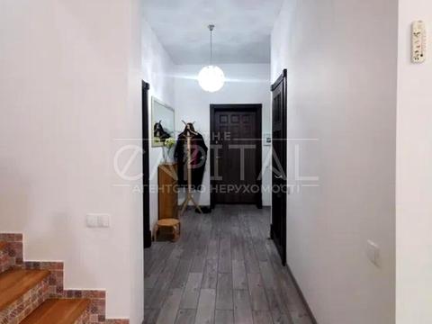 дом по адресу с. Петропавловская Борщаговка, Винницкая ул.