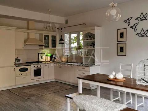 дом по адресу с. Петропавловская Борщаговка, Винницкая ул.