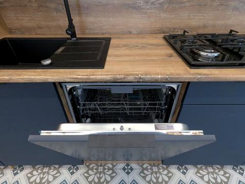 дом по адресу Антония Михайловского ул.