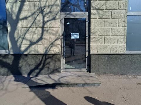 комерційна за адресою майдан Перемоги пл., 7