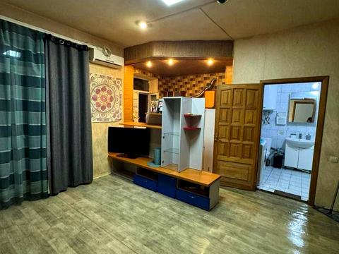 квартира за адресою Дмитра Яворницького просп. (Карла Маркса), 46