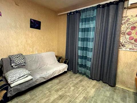 квартира за адресою Дмитра Яворницького просп. (Карла Маркса), 46