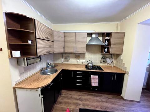 квартира за адресою Анни Ахматової вул., 11