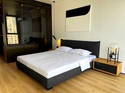 квартира за адресою Ревуцького вул., 40-Б