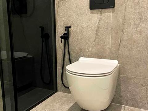 квартира за адресою Ревуцького вул., 40-Б