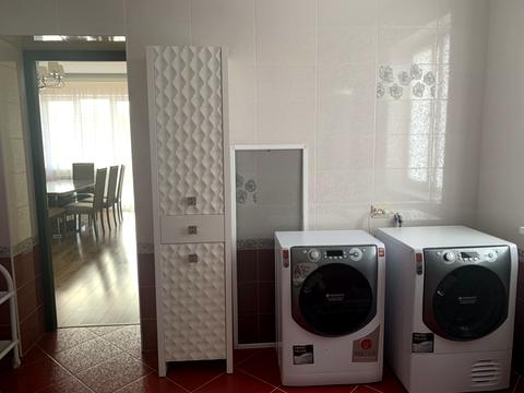 будинок за адресою Хмельницького, 1