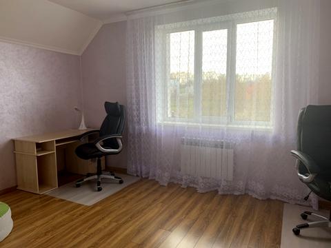 будинок за адресою Хмельницького, 1