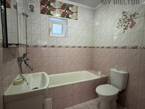 дом по адресу Центральна