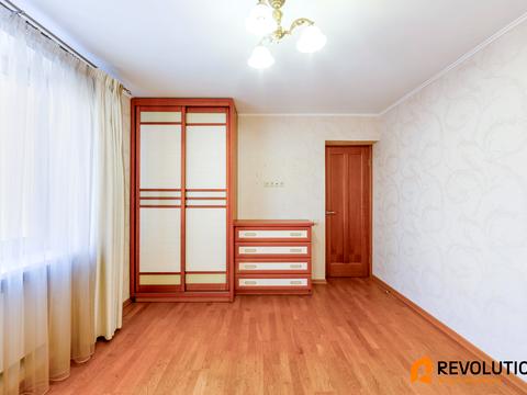 квартира за адресою Дніпровська набережна вул., 13