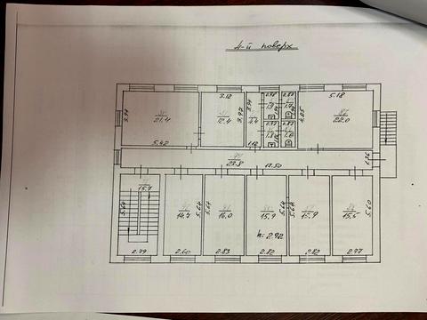 комерційна за адресою Конюшинна вул., 20а