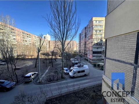 квартира за адресою Дніпро, Героїв просп., 4