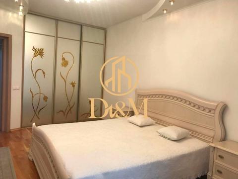 квартира за адресою Митрополита Андрея Шептицького вул. (Анатолія Луначарського), 10