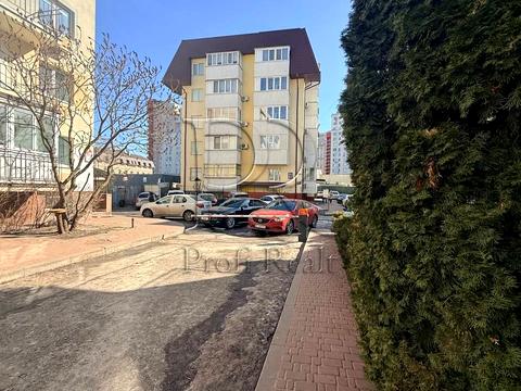 квартира за адресою Степана Рудницького вул. (Академіка Вільямса), 8-Д