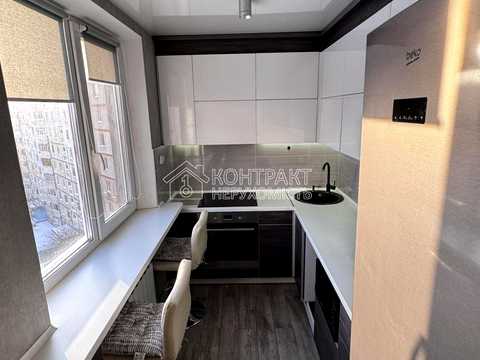 квартира за адресою Ахсарова вул., 13