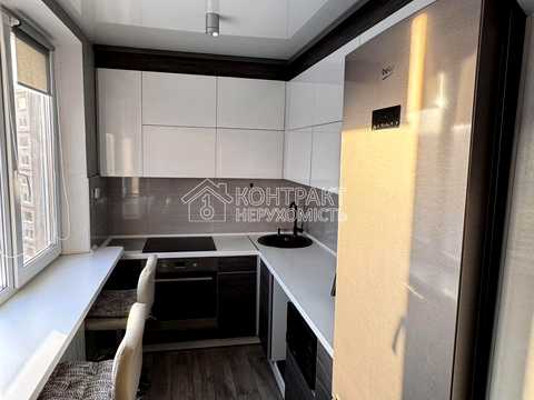 квартира за адресою Ахсарова вул., 13