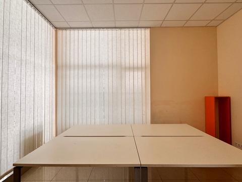 комерційна за адресою Бойківська вул., 5б