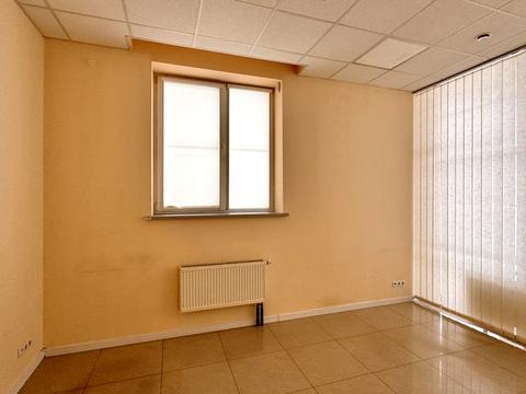 комерційна за адресою Бойківська вул., 5б