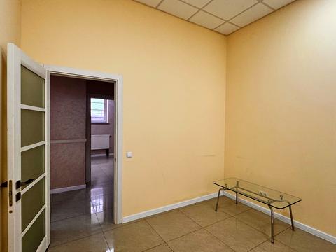 комерційна за адресою Бойківська вул., 5б