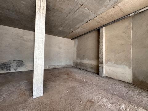 комерційна за адресою Торговиця вул., 19