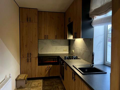 будинок за адресою Університетська, 56 а