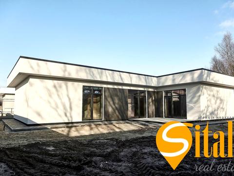 будинок за адресою Центральна