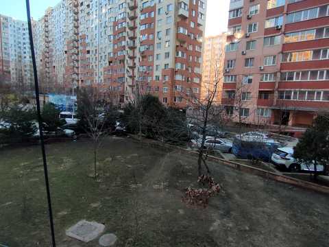 квартира за адресою Райдужний масив вул., 7-Б