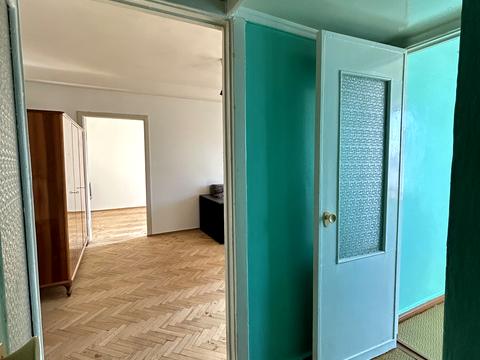 квартира за адресою Євгена Коновальця вул. (Щорса), 33