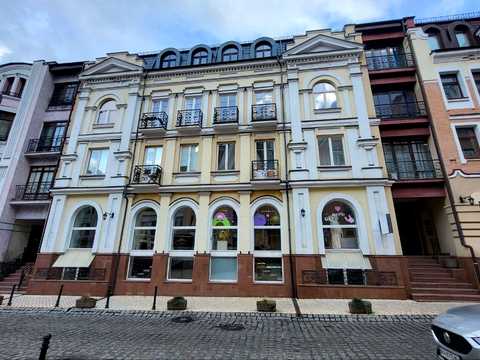 коммерческая по адресу Воздвиженская ул., 9-19