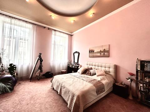 квартира за адресою Листопадова, 6