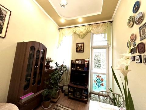 квартира за адресою Листопадова, 6