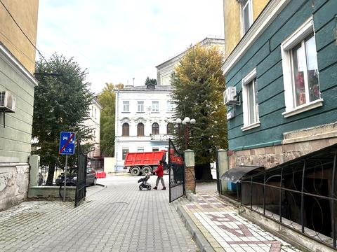 квартира за адресою Листопадова, 6