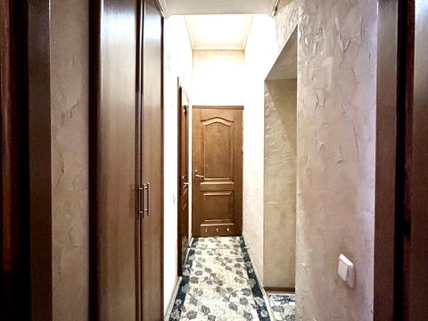 квартира за адресою Листопадова, 6