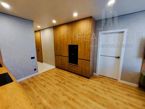 квартира по адресу Олександра Олеся ул., 27-А