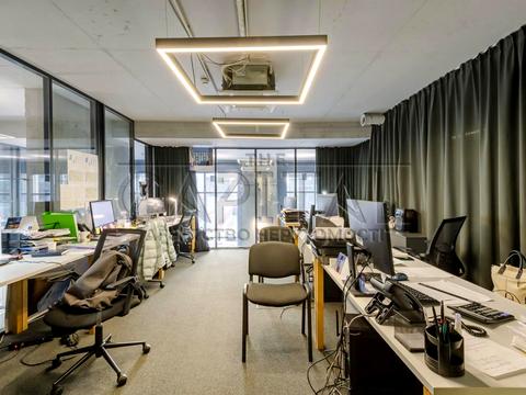 комерційна за адресою Київ, Академіка Філатова вул., 2/1