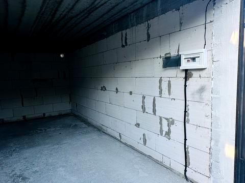 паркоместо по адресу Вул. Сингаївського, 1