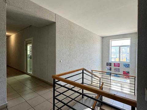 комерційна за адресою Джохара Дудаєва вул., 13